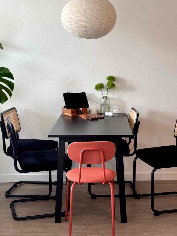 Been loving the idea of adding some colors into our home #Modern #dinningtable #lamp 