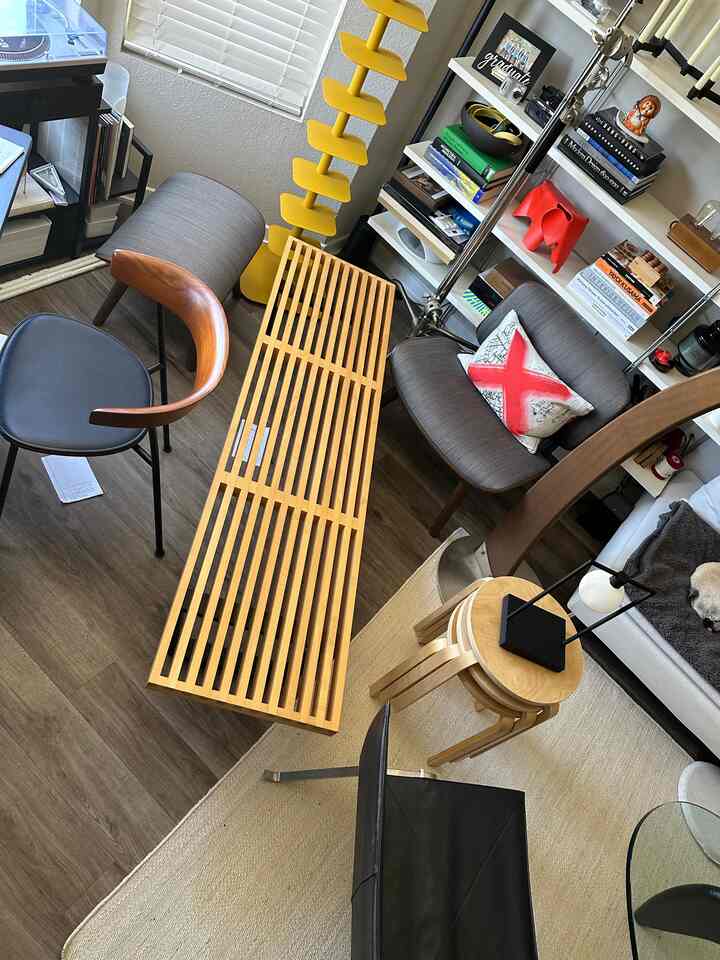 BTS: Thrift Haul
Is thrift store aesthetic a thing? 

#CozyVibes #InteriorDesign #AmbientLighting #LampLovers #SoftLighting #AestheticRoom #BudgetStyling #StylingTips #Thrift