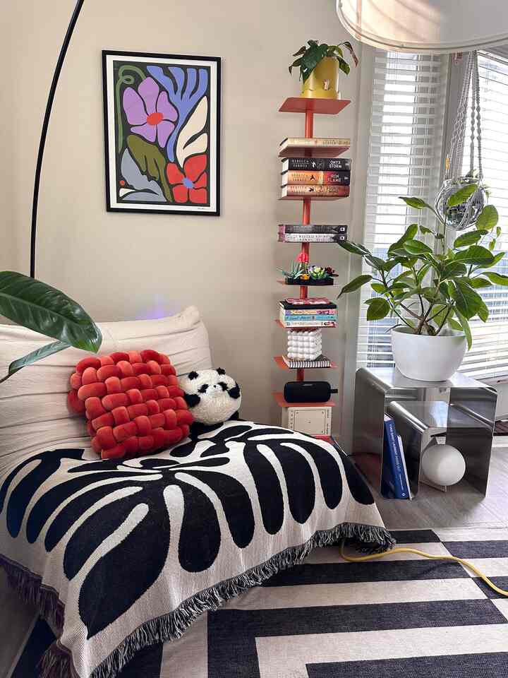 Cozy morning at home!
#cozy
#vibes #homedecor