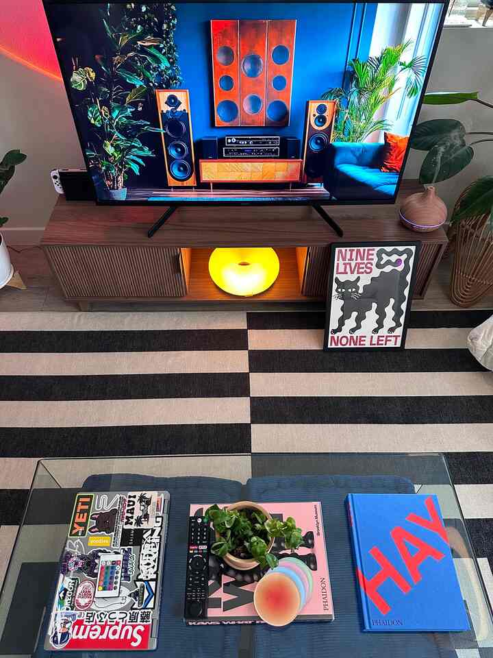 Love the colors 😍

#interior #interiordesign #motivation #homedesign #home #apartment #apartmentliving #vibes #favorite #apartmentdecor #interiorhome #homevibes #myinteriorstyle