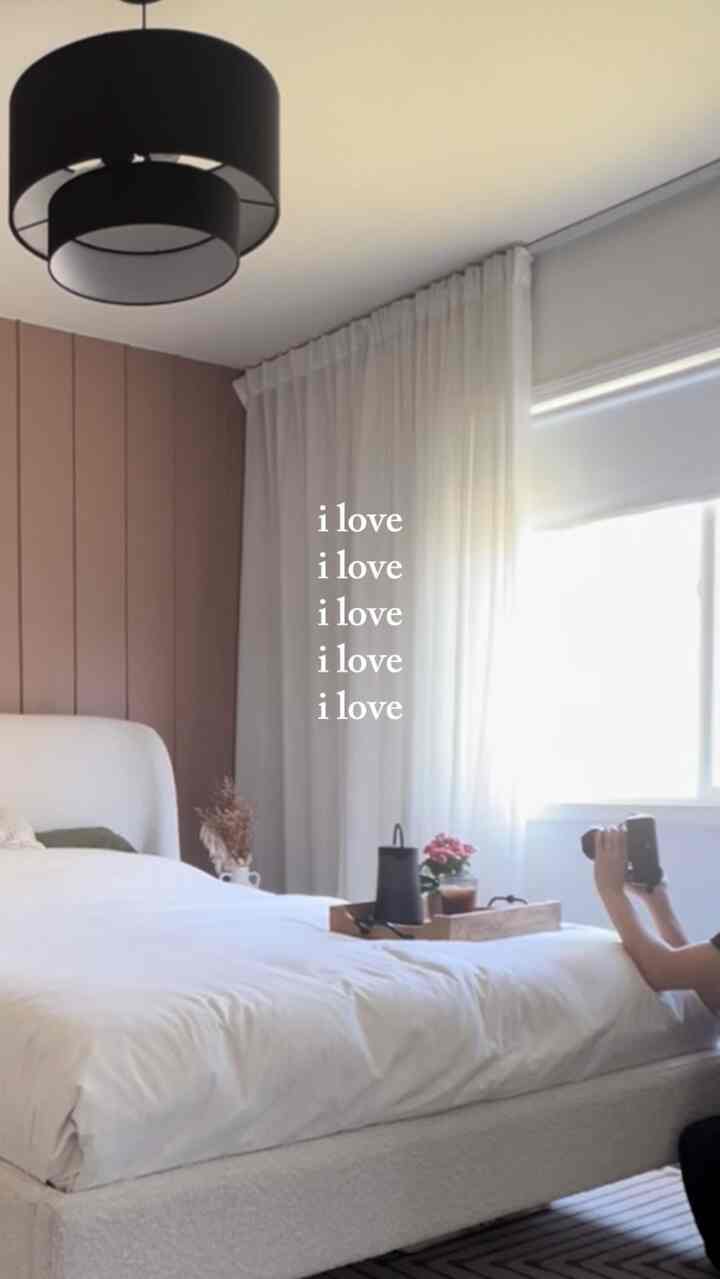 Clean space = clear mind🧼🌿
Last Sunday, I did a little cleaning to reset both my space and my mind.
It was a small reset, but it made a big difference — I felt so much lighter afterward.
How was your Sunday reset?

#bedroom #bedroominterior #bedding #bedroomdecor #bedframe #bedroomstyling #bedroomrug #bedroomcurtains #bedroomlighting  #ikeapictureframe #ikeabedding #westelm #ikeacurtains 