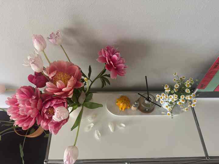 Flower deco 🌸🌼🌺


#flowerinterior  #flower #flowerdeco 
#livingroom