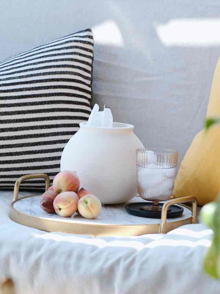 Picked a few ripe ones from our tiny peach tree — they fit right in my hand and smell so sweet. Still amazed this little 40-inch tree is growing real fruit!



#SummerRefresh #SummerVibes #SummerStyle #SummerAtHome #outdoortable #backyard #ikea #