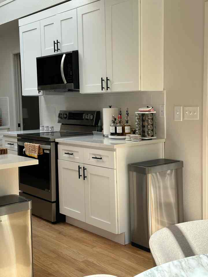 Adoring the way the sunshine streams through our motion sensor trash can! 🌞✨ It's the little things that brighten up our home. 

#SunnyDays #HomeDetails #SummerReady #SummerRefresh #SummerVibes #SummerStyle #SummerAtHome #livingroom #interiorobject #lamp #interior #kartell #coffeetable #livingroomfurniture #designlamp #livingroomtable #designfurniture #cassina #interiorfurniture #livingroomsofa #decoratingtips #interiorgram #designer #livingroominterior #chairrecommendation #table #blackinterior #livingroomlighting #moderninterior #modern