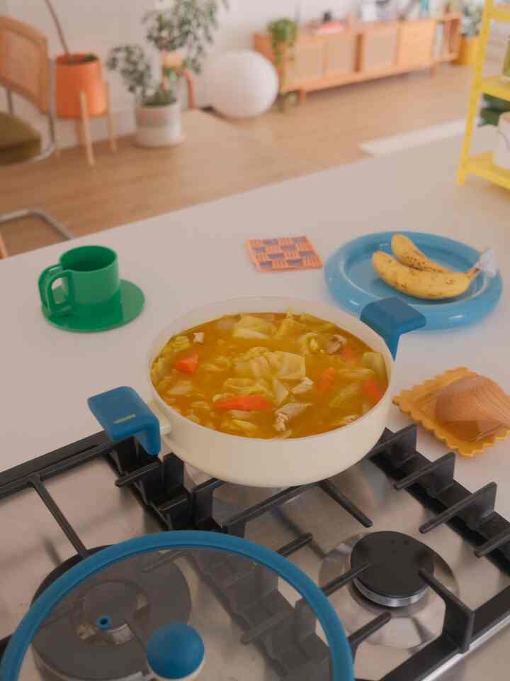 Hari lain memasak sesuatu yang berkuah :) #kitcheninterior #kitchendetails