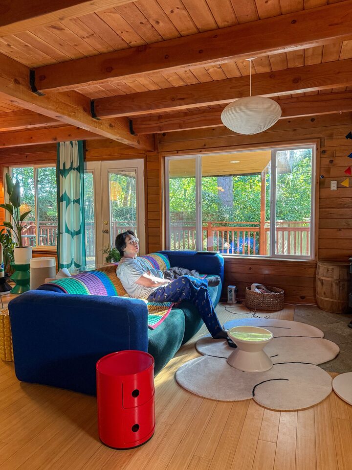 short form carousel card thumbnail