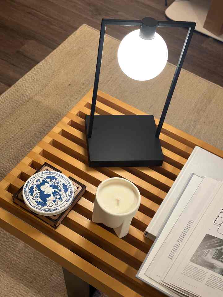 They call it an addiction, I call it my collection. Any lamp enthusiasts out there? 💡

#light #lightinginterior #lightingeffect #lightingrecommendation #lightingdesign 