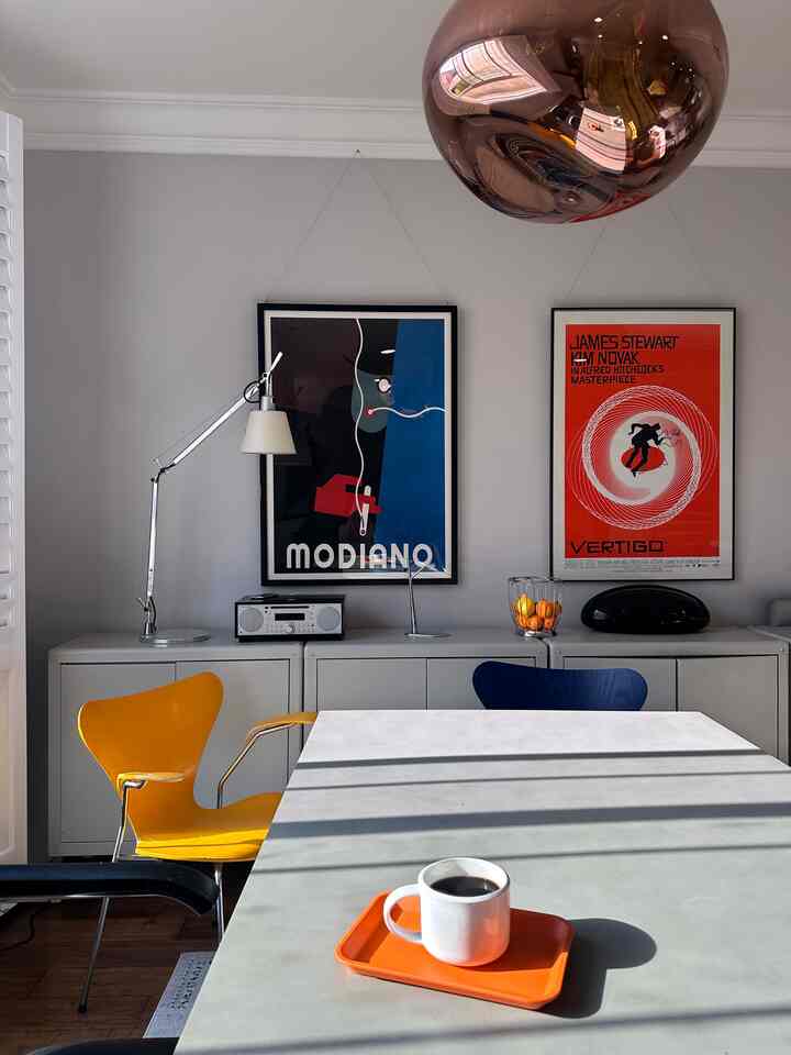 Coffee morning☀️☕️ 
#diningroom #diningchair #posterinterior #artemide #frameinterior #tomdixon