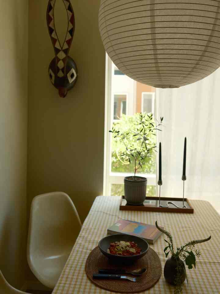 Pasta Neapolitan untuk makan siang 🍝

#Neapolitan #tablesetting #tablecloth