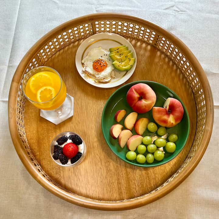 Mini brunch, full-on summer vibes 🍑🍹

#summerparty #brunchgoals #tablestyling #brunchtime #cozytable #summerathome 