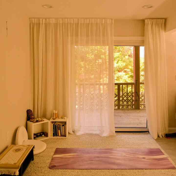 Bagaimana Anda memulai hari? Memiliki pusat kebugaran di rumah memudahkan Anda memulai hari dengan sedikit gerakan ☺️💪🏼

#gymdirumah #yogaroom #peloton #homedecor #exerciseroom #ikeaeket #eket