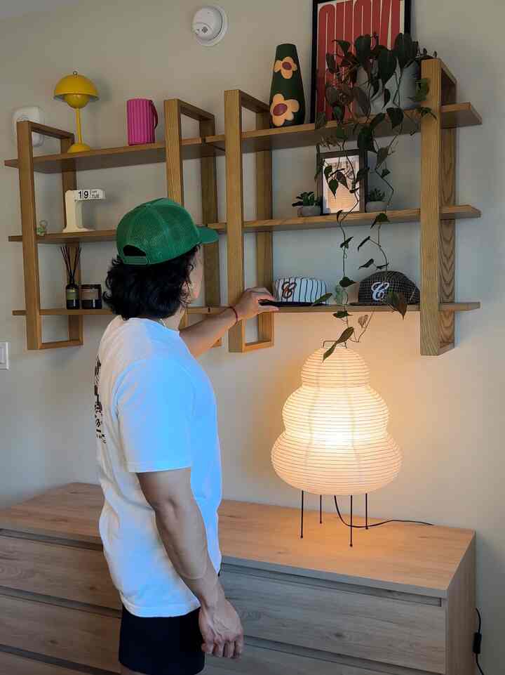 Favorite shelves 🏠

#homebody #apartmenttherapy #homedecor #design #cozyhome #home #decor #interior #interiordesign #motivation #homedesign #home #apartment #apartmentliving #vibes #favorite #apartmentdecor #interiorhome #homevibes #myinteriorstyle