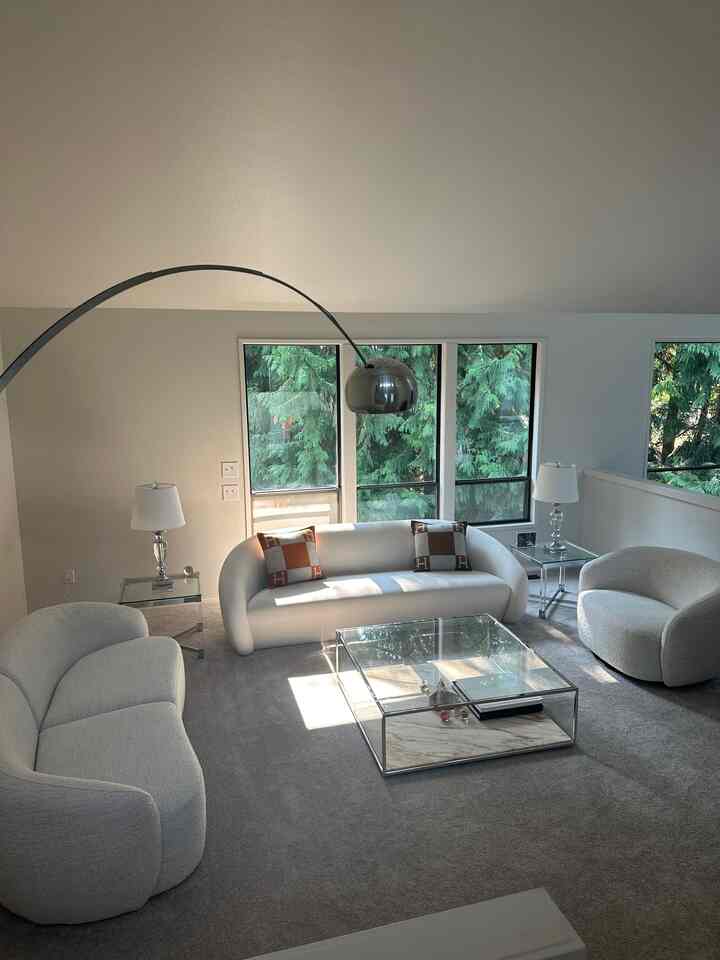 Squeezing out the last drops of summer 🍹☀️ Let’s party before the leaves fall!


#latesummer #fallswitch #summertofall #seasonaldesign #homecafeinterior #livingroom #whiteinterior #lamp #interior #kartell #coffeetable #livingroomfurniture #DWR #designchair #designlamp #livingroomtable #designfurniture #cassina #interiorfurniture #livingroomsofa #decoratingtips #interiorgram #designer #livingroominterior #chairrecommendation #table #blackinterior #livingroomlighting #moderninterior #light 