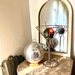 A disco ball is my favorite budget-friendly accent 🪩✨
It catches the light and instantly makes the room feel more stylish and fun 🤍
#homeaccents #budget #budgetfreindly  #homedecor #affordablestyle #homestyling #apartmentdecor 
