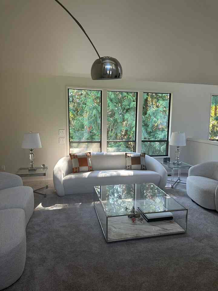 Sunlight breeze makes additional decor 🤍

#homeaccents #homeaccessories #budget #hometips #homedecor #livingroom #whiteinterior #lamp #interior #kartell #coffeetable #livingroomfurniture #DWR #designchair #designlamp #livingroomtable #designfurniture #cassina #interiorfurniture #livingroomsofa #decoratingtips #interiorgram #designer #livingroominterior #chairrecommendation #table #blackinterior #livingroomlighting #moderninterior #light 