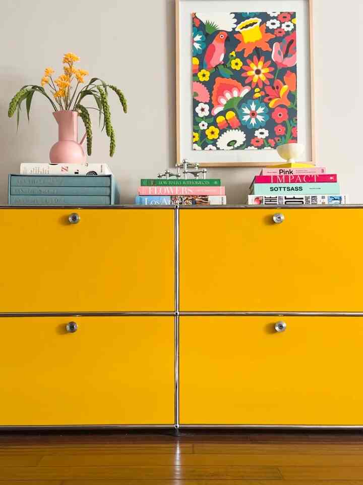 USM sneak peak👀
#livingroom #livingroominterior #usm #usmstorage #moderninterior #colorofhouse