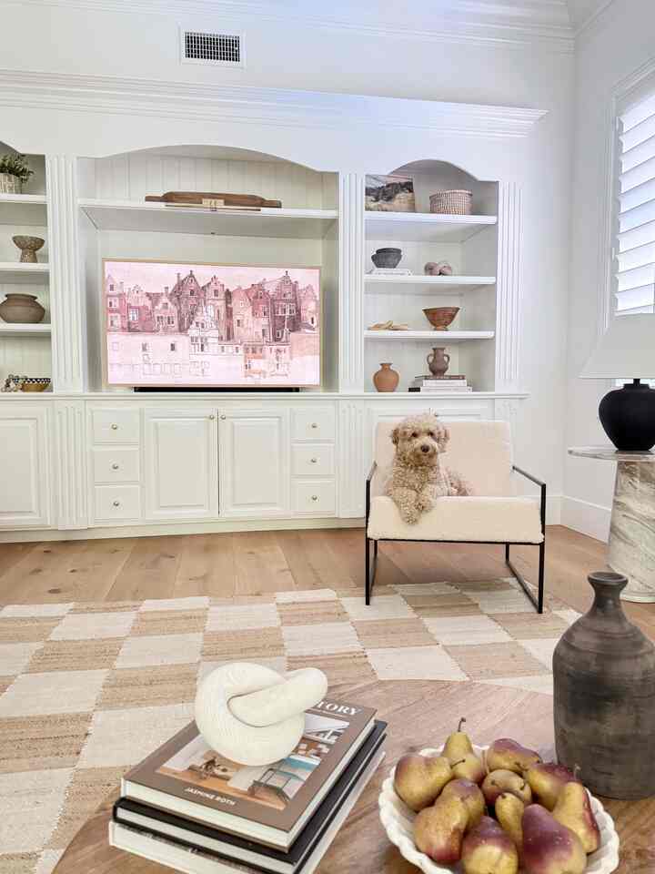 Cozy, livibg room design.#modernfurniture #livingroomdesign #coffeetabledecor