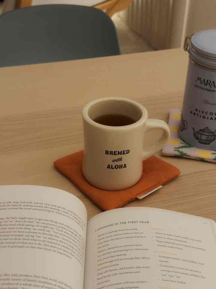 Me time before bed with a cup of tea and a book. 

#livingroom #reading #ikea #diningtable #lisabo #diningchair #fabriccoaster #coaster


