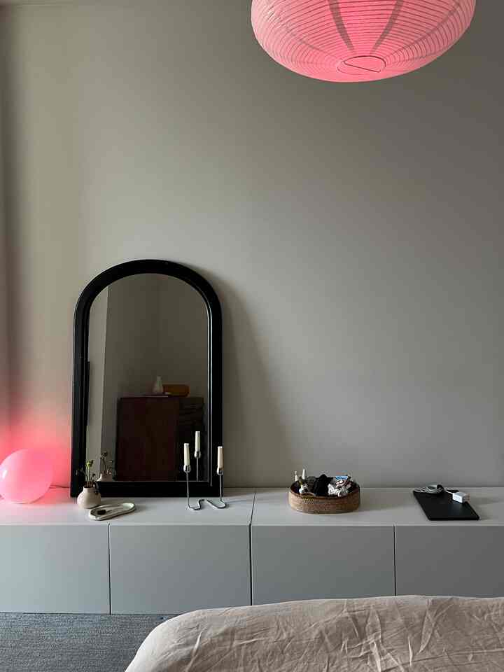 Do the wrinkles on linen bedding bother you?
I actually quite like them😗
#bedroom #affordable #bedding #quince #minimal