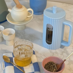🍂 Autumn tea vibes 🫖
Crisp air, warm cup, and a slow afternoon,
my favorite kind of pause🤍 
#OhouseAmbassador #HomeAesthetic 
#CozyHome #HomeCafe #AutumnVibes
#MinimalHome #InteriorInspo #FallTeaTime
#ModernLiving #CalmCorners #CozyVibes