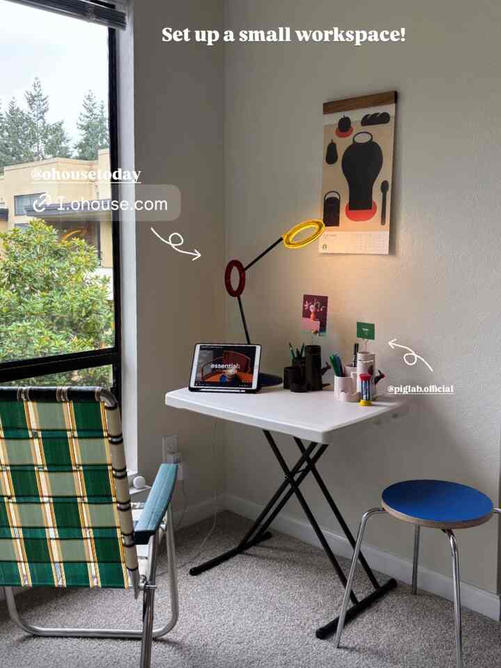 Set up a samll workplace ✨👍🏻

#homeoffice #desk #deskinterior #staionary