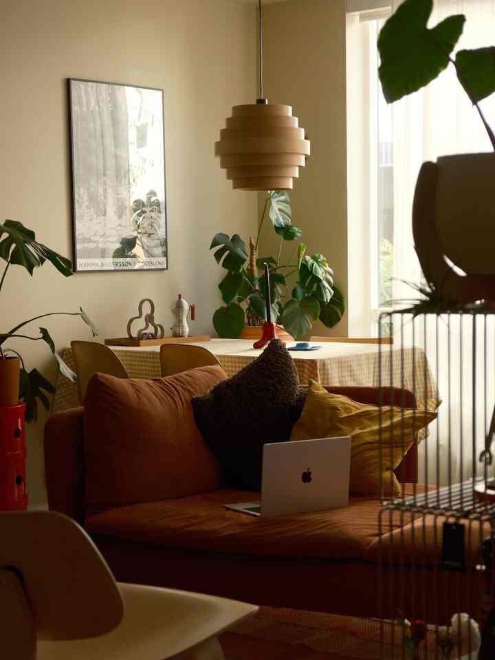 did you notice something new here?
I got this pendant light from ikea recently! 
The wood texture is perfect for fall 🤎

#falldecor #autumndecor #fallvibes 