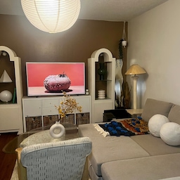 Getting into the Halloween mood 🎃
Warm lights, cozy textures, and a little pumpkin magic on the screen 
the perfect setup for fall nights at home 🍁✨
#halloweendecor #halloweenvibes #spookyseason #fallfun #homefortheholidays
