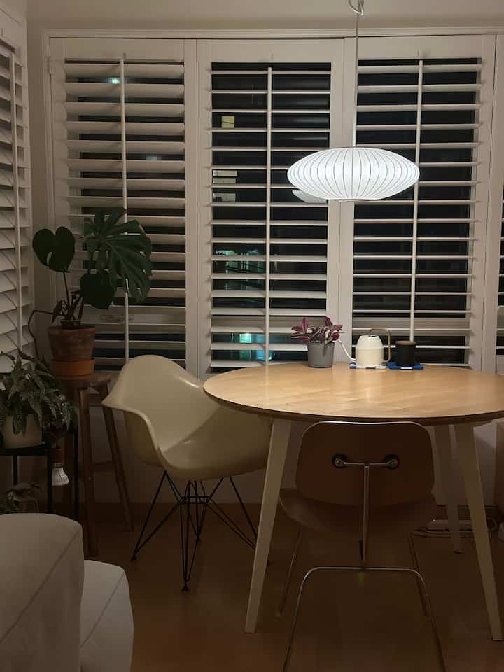 Happy halloween 🎃 and happy weekend 🌠
#dining #pendant #diningroom 