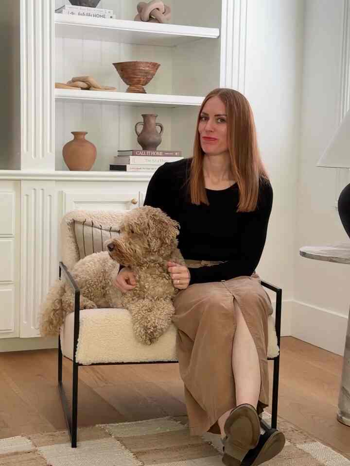 Love this cozy chair with my buddy! #livingroomdecor #livingroomfurniture #shelfstyling