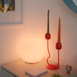 Its the time of the year where the carrot and asparagus candles come out! The mood here is perfect for Thanksgiving! 🧡✨ 
#ohouseglow #moodlighting #cozycorners #thanksgivingdecor