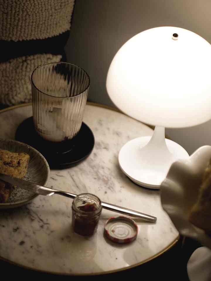 Rain outside, glow inside. That’s all I need today.
#moodlighting #cozycorners #glowseason #lamp #portablelamp #minilamp #tablesetting #fallvibes