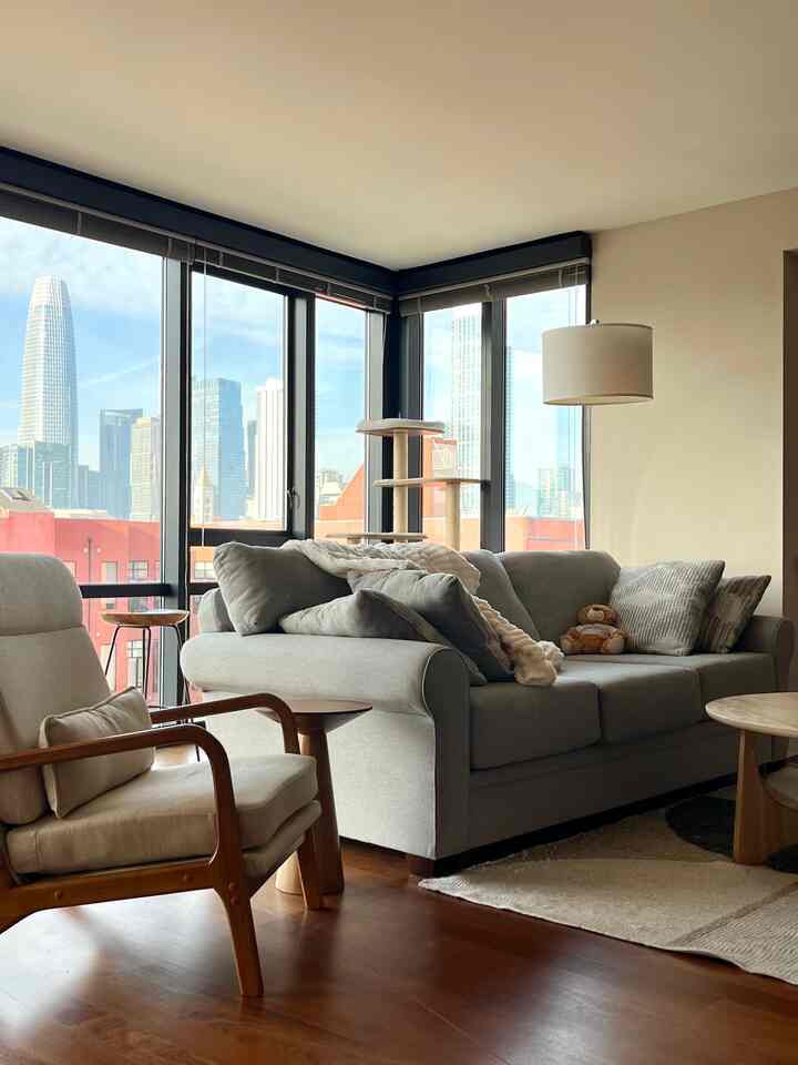 Morning light vs. evening glow 🌞✨

Our Welcome Kit pieces make our living room feel alive all day. In the morning, sunlight pours in through the big window, highlighting Mango & Siru’s favorite cozy corners. At night, the arching lamp casts a warm glow, perfect for winding down with a book or a cup of tea. Every moment feels homey and intentional!

#OhouseAmbassador #WelcomeChallenge #neutralhome #cozydecor #homeaesthetic #catfriendlyhome #livingroominspo #layeredstorytelling #MangoAndSiru