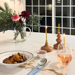 Simple dinner, glow season mood 🕯️✨
#OhouseGlow #WelcomeChallenge #cozycorners #homeinspiration #glowseason #onthetable #candles #