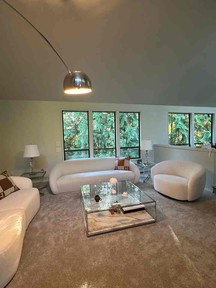 Cleaning up our living space for upcoming New Years 🤍

#OhouseCozy #OhouseGlow #OhouseStyling #CozyHome #OhouseReset #modern #Ohousecleanse #NewYearReset #lamp #interior #kartell #coffeetable #livingroomfurniture #designchair #designlamp #livingroomtable #designfurniture #cassina #interiorfurniture #livingroomsofa #decoratingtips #designer #livingroominterior #blackinterior #table #monochrome #livingroomlighting #moderninterior #light 