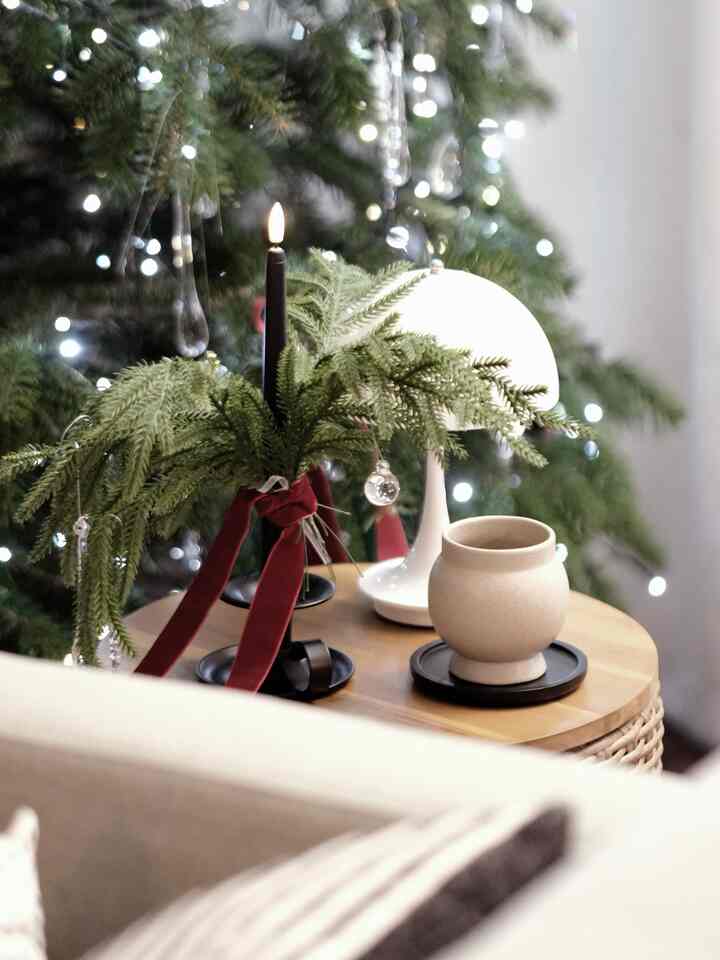 Combining the warmth of a freshly brewed mug with soft candlelight and the comforting glow of my mushroom lamp. This cozy corner creates the perfect 'December Glow' for relaxing holiday evenings at home.

 #OhouseHoliday #OhouseGather #OhouseGlow #CozyHome #HomeForTheHolidays #DecemberGlow #MushroomLamp #MugLife #holidaydecor #holidayvibes #livingroom #christmas