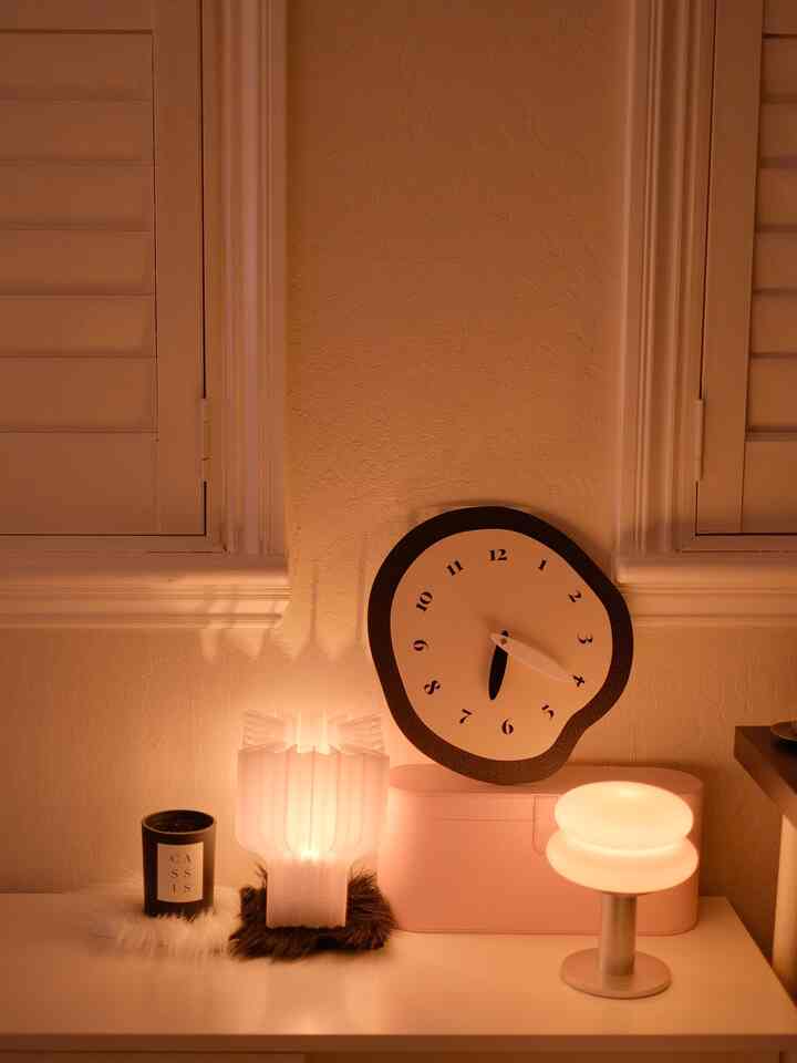 Love a monocromatic moment 🖤🤍

#cozyhome #cozybedroom #ohousestyle #ohouseglow #ohousereset #newyearreset 