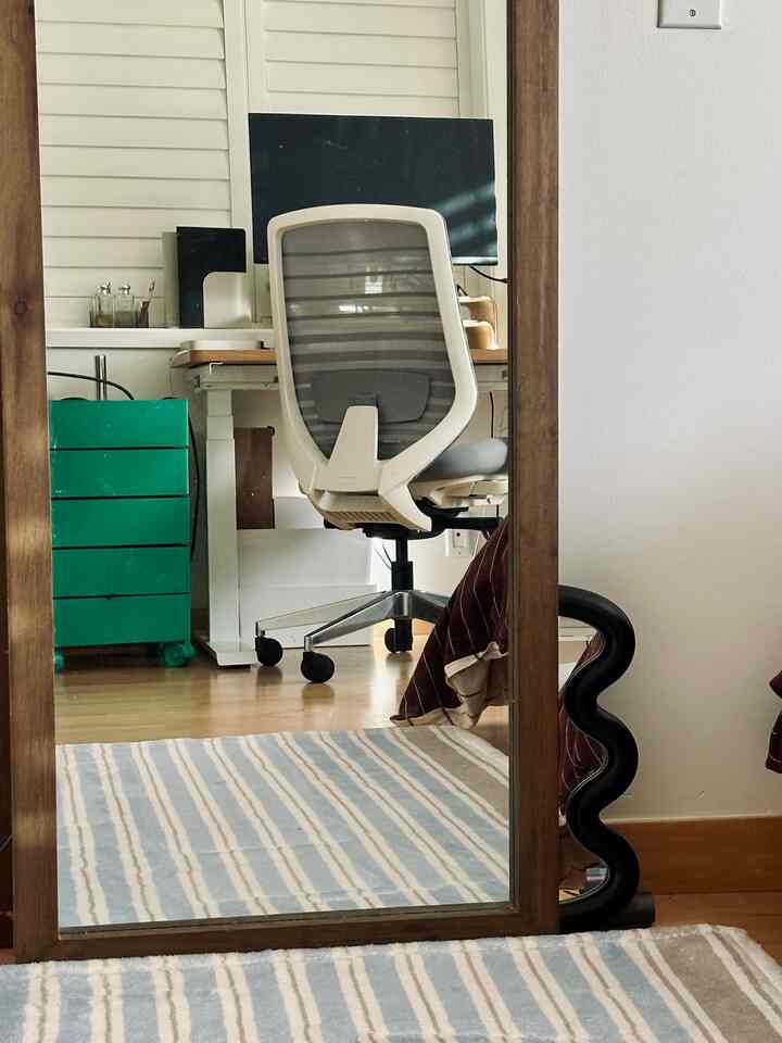 A recent update: adding multi-drawers storage to my office area, love the pop green color!
#ohouseproduct #storage #homeoffice
