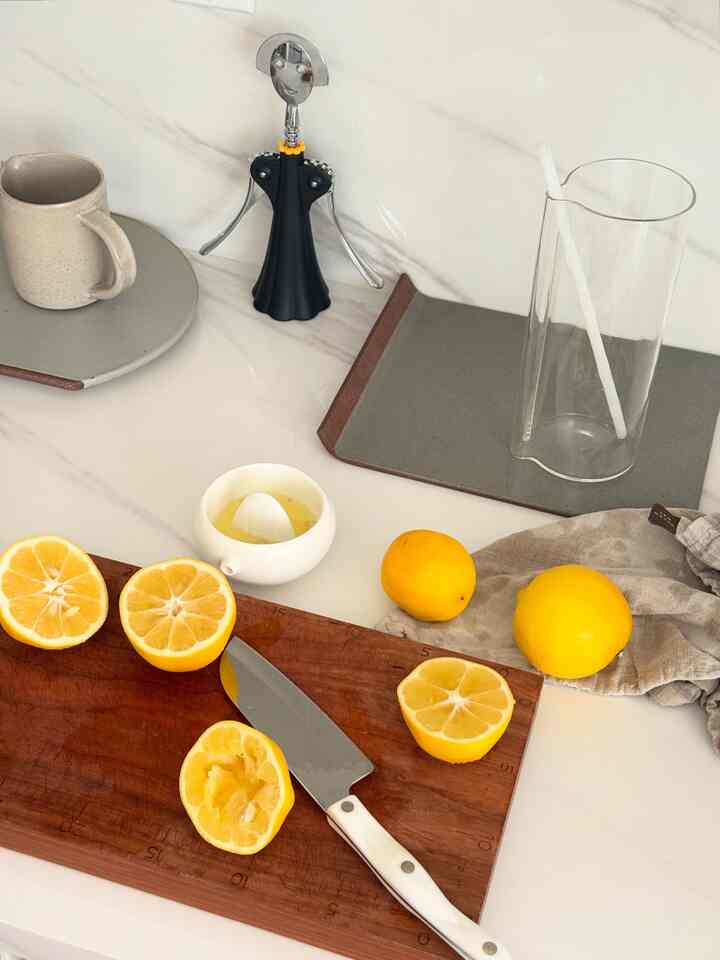 Fresh lemonade made with lemons from our neighbor 🍋

#kitchenessentials #kitchen #kitchenitems