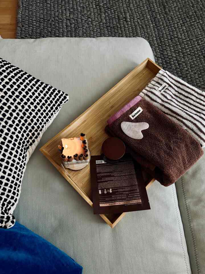 Spa combo: towels from ohouse gift + cinnamon candle
#ohousepick 