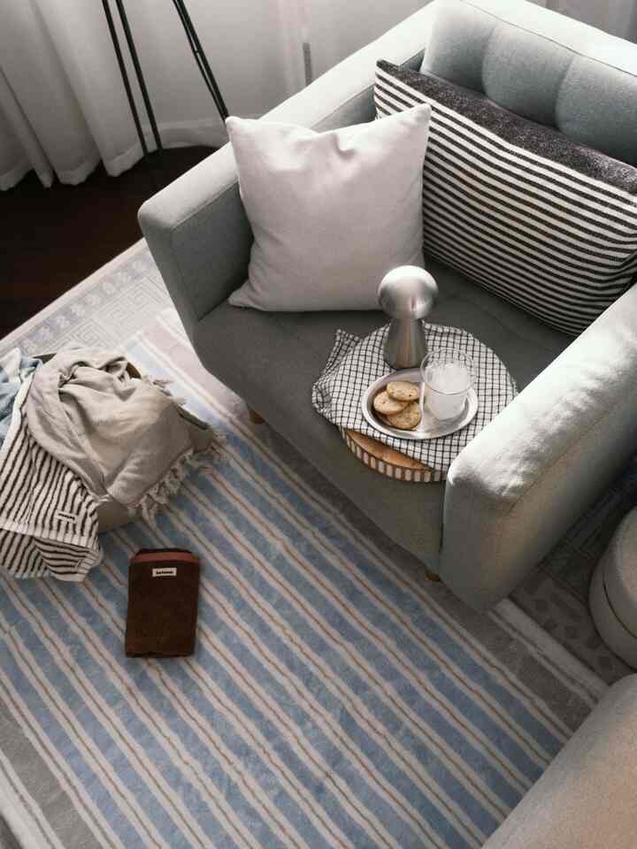 Saturday reset starts here. 🧺☕️

Folding laundry on my Ohouse stripe rug while I prep an iced coffee on a mini stainless plate. Simple weekend bliss.


#OhouseReset #sofa #livingroom #rug #couch #laundry #weekendvibe #coffee #modern #mushroomlamp #keepcalmandcoffee #tablelamp #springrefresh #cozyweekend #stainlessplate #towel #ikea #furniture #minimal