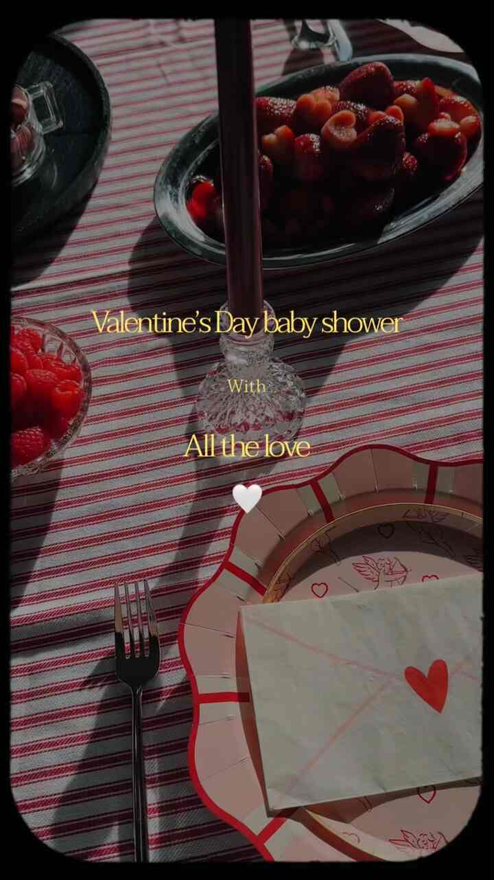 Valentine’s Day baby shower with all the love💗

#valentinesday #ohouselove #galentines #babyshowertable #tabledecor #partytable #houseparty #valentinesdaytable #homedecor