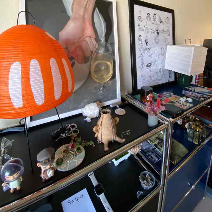 You guys should definitely read the Swiper
booklet, funniest thing I’ve ever read #mcm #roomtour