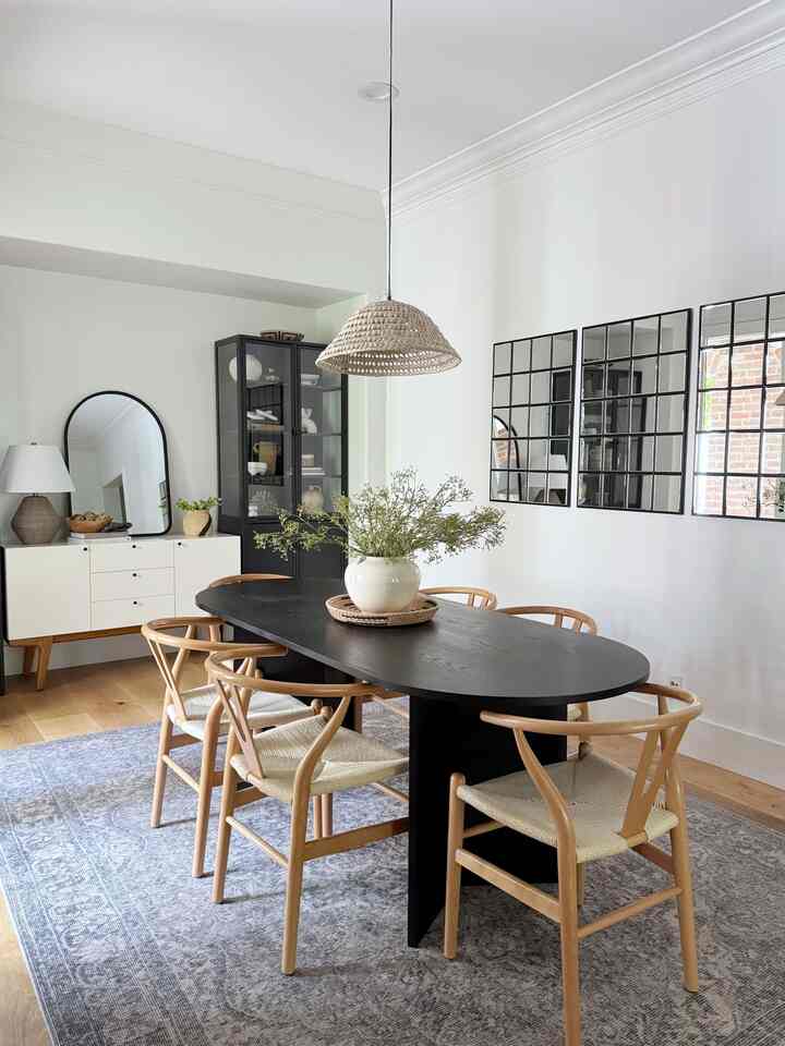 Dining room modern design. #diningroominspo #diningroomtable #diningroomgoals