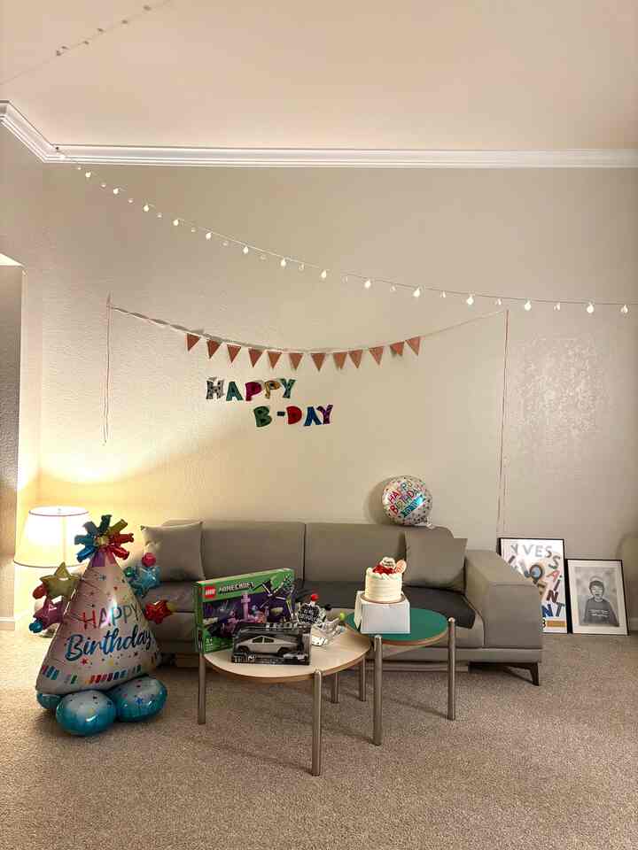 HBD!!!!

#livingroom #hbd #party #partydeco