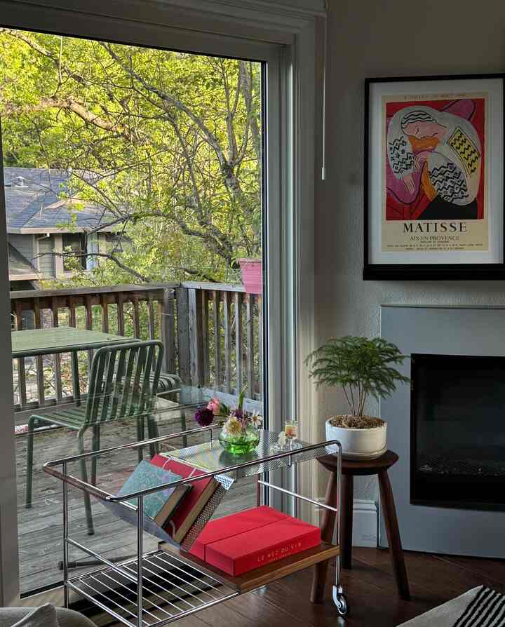 50 shades of green 💚 #livingroominterior #minimalinterior #hay #andtradition #springcolors